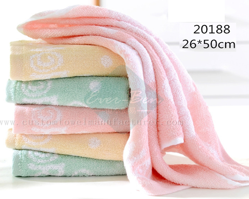 China Custom egyptian cotton Towels Supplier Bulk Bamboo Yoga Towels Manufacturer